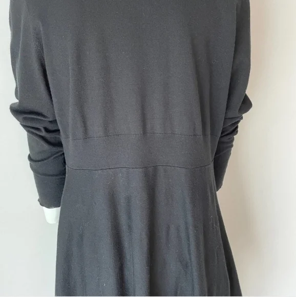 White House Black Market Ribbed Sweater in Black size Large - Picture 7 of 10